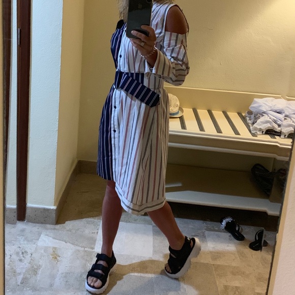 RARE Alpha&Omega Cold shoulder asymmetrical 'Оrigami' dress - Picture 2 of 16